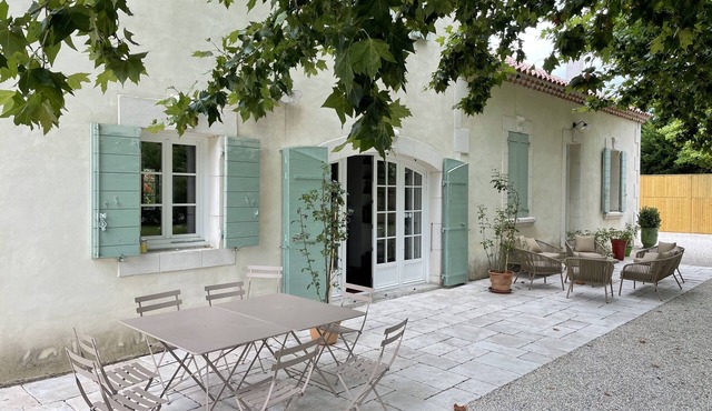 Old farmhouse with swimming pool