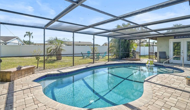 Old Florida Charm- Private Pool-Great for Families
