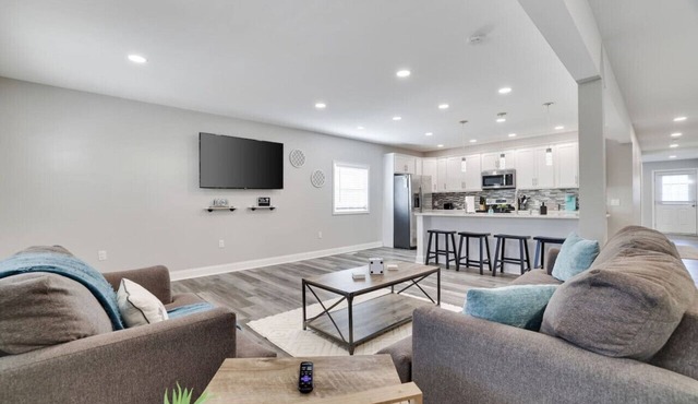 Old Forge Oasis: Chic 2BR Near Local Attractions