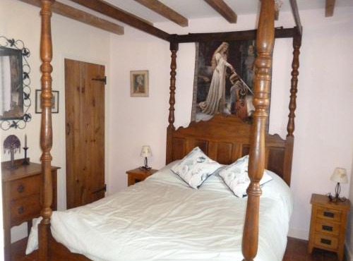 Old French Country Cottage for 2 nature lovers paradise