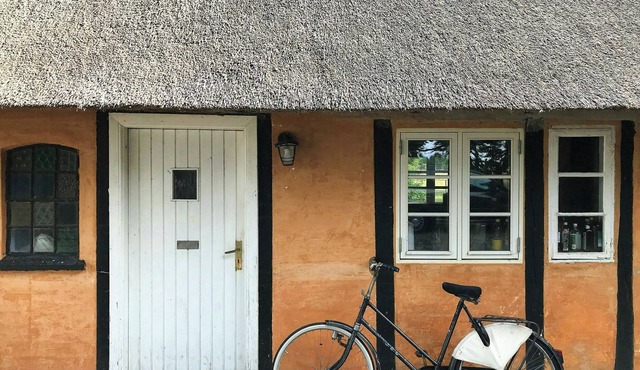 Old holiday home with orangery in Rudbjerg