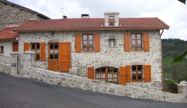 Old house of assembly in the heart of Auvergne