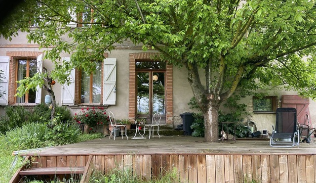 Old house with view and enclosed garden