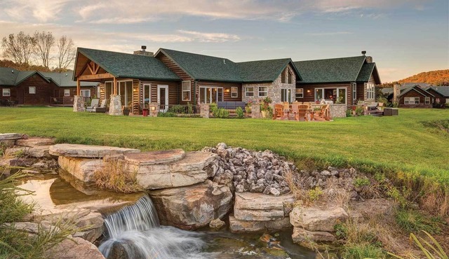Old Kinderhook Cottage Rentals Including Cottage 21