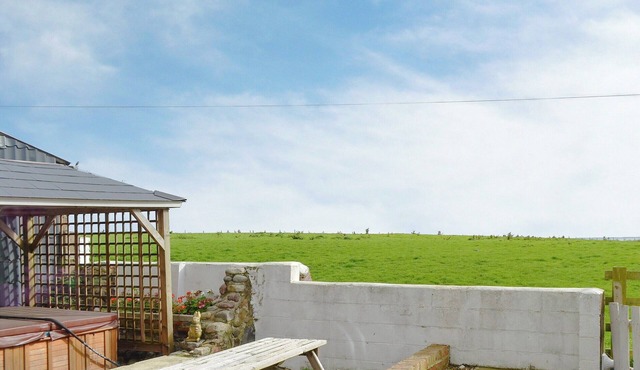 Old Low Farm Cottage