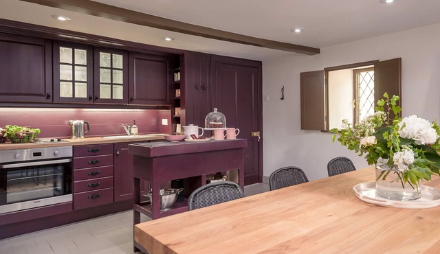 Old Mill: cosy & eclectic mill conversion