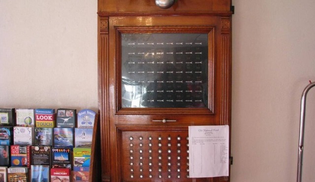 Old National Hotel