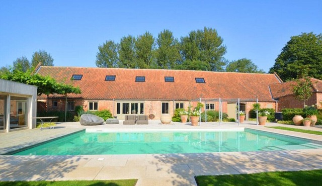 Old Oaks Barn - Three Bedroom House, Sleeps 6