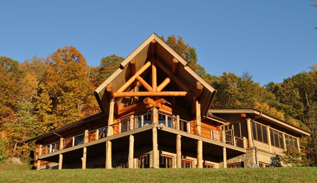 Old Rag View Horse Farm with Log Lodge and Treehouse