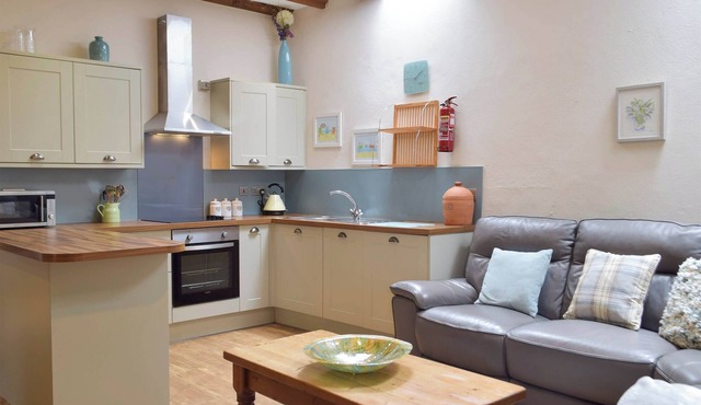 Old Rectory Cottage - Dinas Country Club