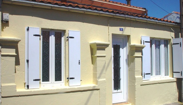 Old renovated fisherman's house in the Pays de Fort Boyard, near the sea
