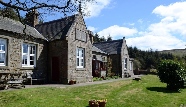 Old School House, Beautiful Victorian building in the heart of the Pennines