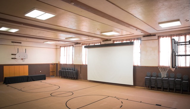 Old School Inn Archer 10,000 square ft