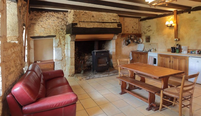 Old Stone Cottages in Peaceful, Rural Setting