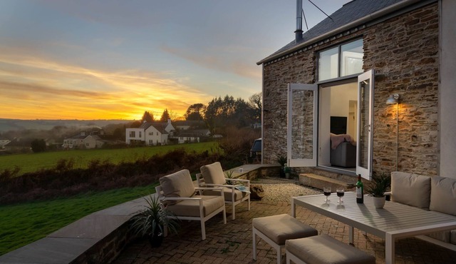 Old Sunday School - an apartment that sleeps 2 guests in 1 bedroom