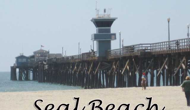 OLD TOWN CUTE AWESOME BEACH HOUSE BEST LOCATION ICE COLD A/C ! CLOSE TO SAND