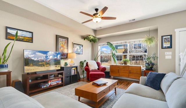 Old Town Escape w/King Bed, Dog-Friendly