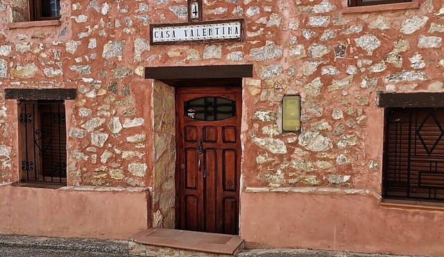 OLD TOWN HOUSE IN GEA DE ALBARRACIN