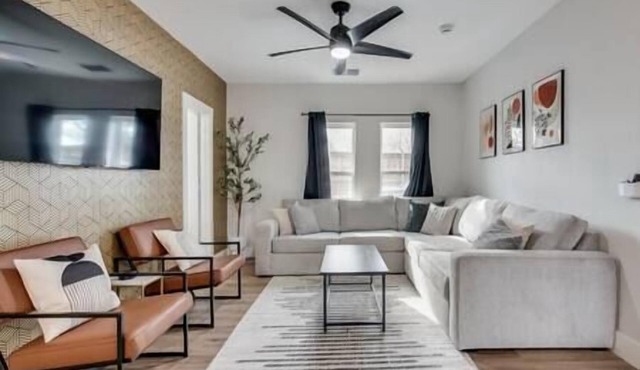 Old Town Keller 5bed 3 bath home