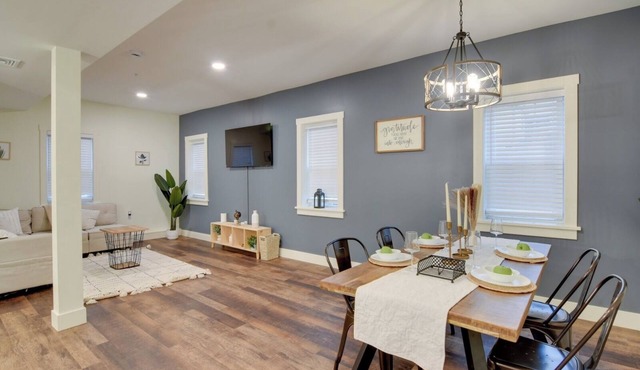 Old Town Rodney Suite apt 1 5 minutes away from Lititz Springs Park