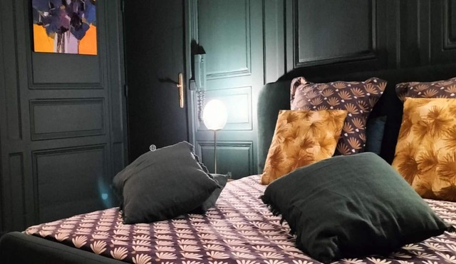 Old Town Stanislas with Parking