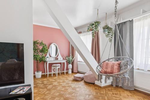Old Town Zurich Penthouse Rooftop Terrace AC