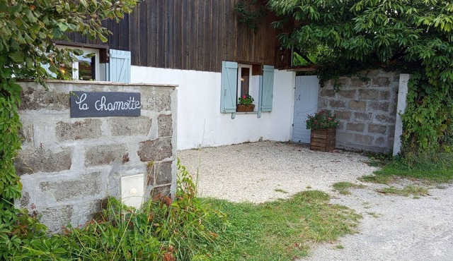 Old typical Landes barn newly restored
