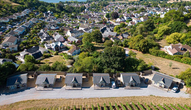 Old Walls Vineyard - Classic Lodge no pets