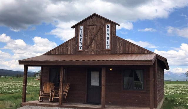 Old West Escapes, Livery Stable