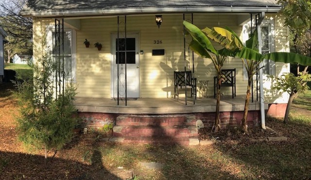 Old Yeller - Renovated House in Aragon c.1906 Near Winthrop & Glencairn Garden