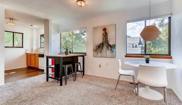 Olde Town Loft-Like 2bed/1bathnn