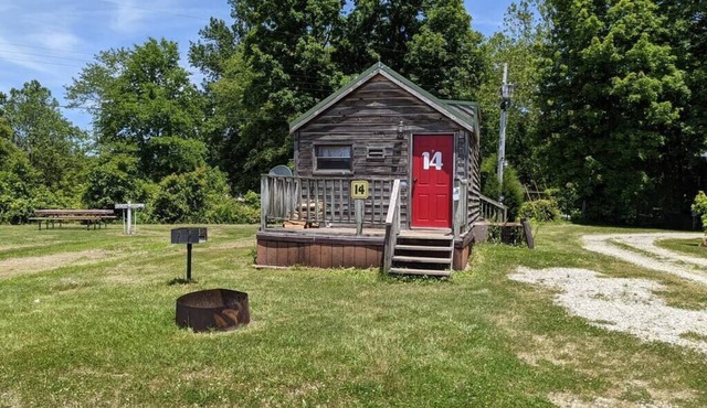 "Ole Pete" Tiny Home Cabin #14 | Pet Friendly