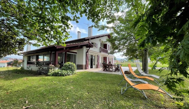 OLHARGIA - SAINT-JEAN-LE-VIEUX