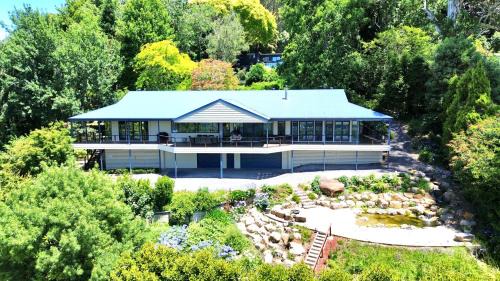 Olinda Cascade Waterfall Mountain View Retreat