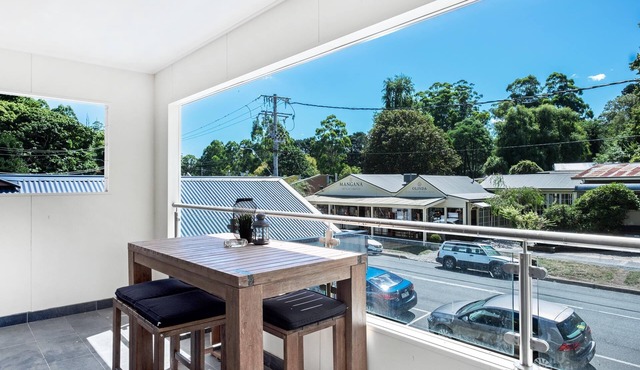 Olinda Two Bedroom Apartment B2 - This beautiful and comfortably furnished apartment is centrally located in the village of Olinda.