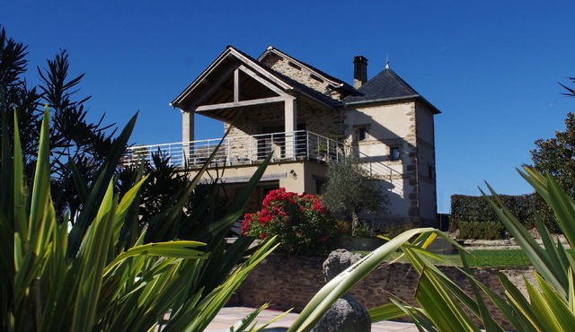 Olisios, beautiful farmhouse with private pool