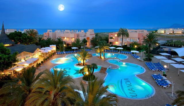 Oliva Nova Beach & Golf Hotel