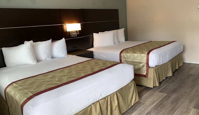 Olive Tree Inn & Suites, a Howard Johnson by Wyndham