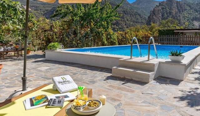 Olivillas Garden Güéjar Sierra by Ruralidays