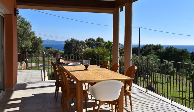 Olmeto Plage: House/Villa - Olmeto plage