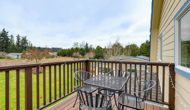 Olympic Mtn Views! Cozy Carriage House in Sequim