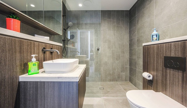 Olympic Park Bright 1BR Free Pool & Gym Great View