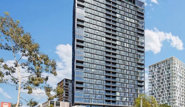 Olympic Park Stylish 2BR | Walk to stadium | Pool & Gym