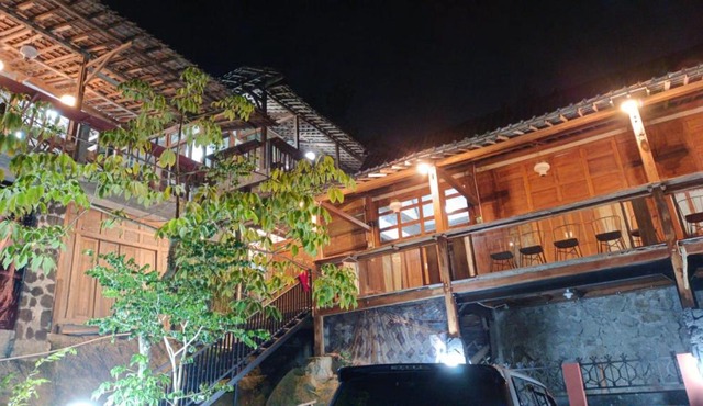 Omah Singo Stay & Resto Yogyakarta