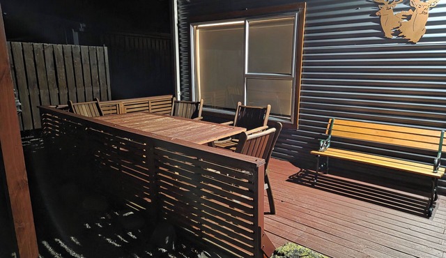 Omarama Crib – Spotless Scenic Base for Families