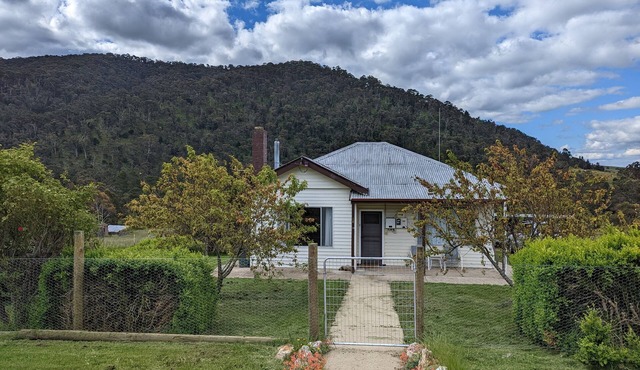 Omeo acreage getaway in the Victorian High Country