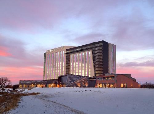Omni Viking Lakes