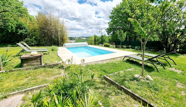 On a trip to the countryside superb family home