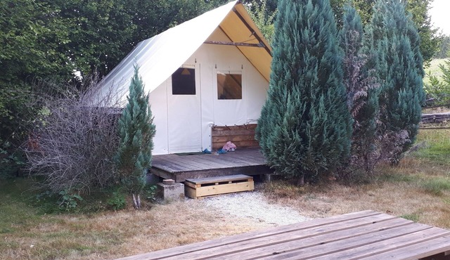 On an estate with an indoor swimming pool, spend an unusual night in a cabin.