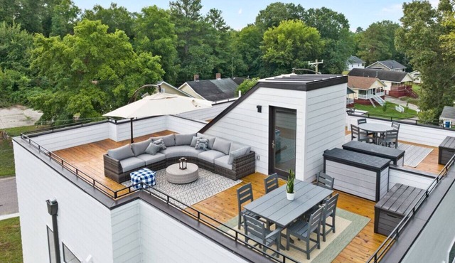 On Cloud Durham + 2BR w/Rooftop Deck